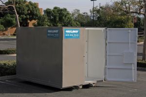 http://haulaway.com/wp-content/uploads/2017/08/industrial-storage-containers-prices-las-vegas-300x200.jpg